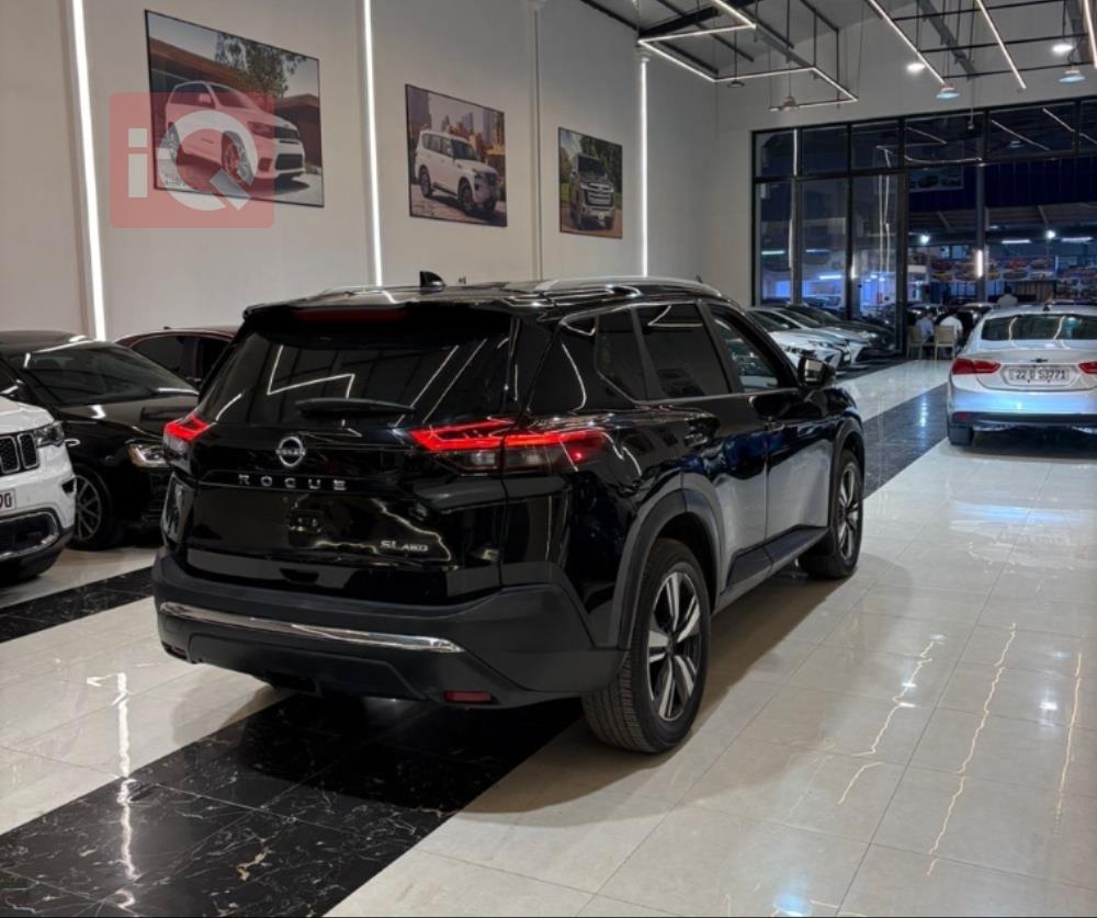 Nissan Rogue